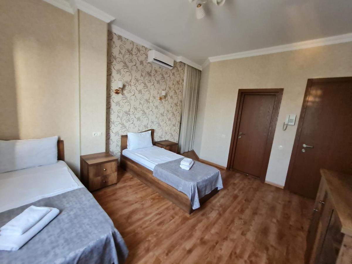 Gold Line Hotel 第比利斯 外观 照片