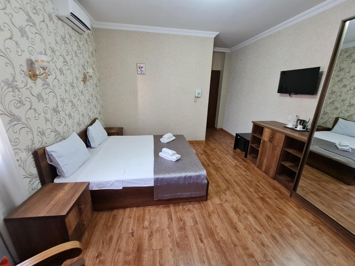 Gold Line Hotel 第比利斯 外观 照片