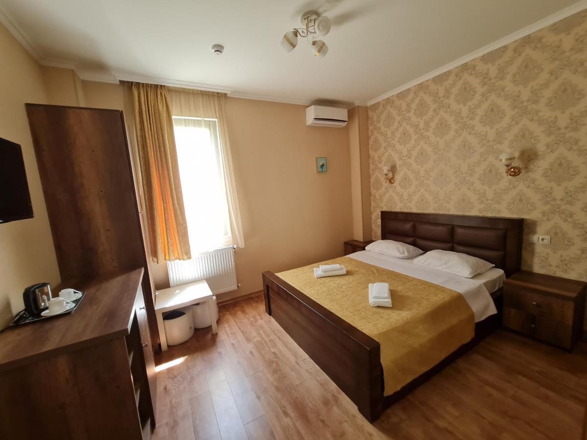 Gold Line Hotel 第比利斯 外观 照片