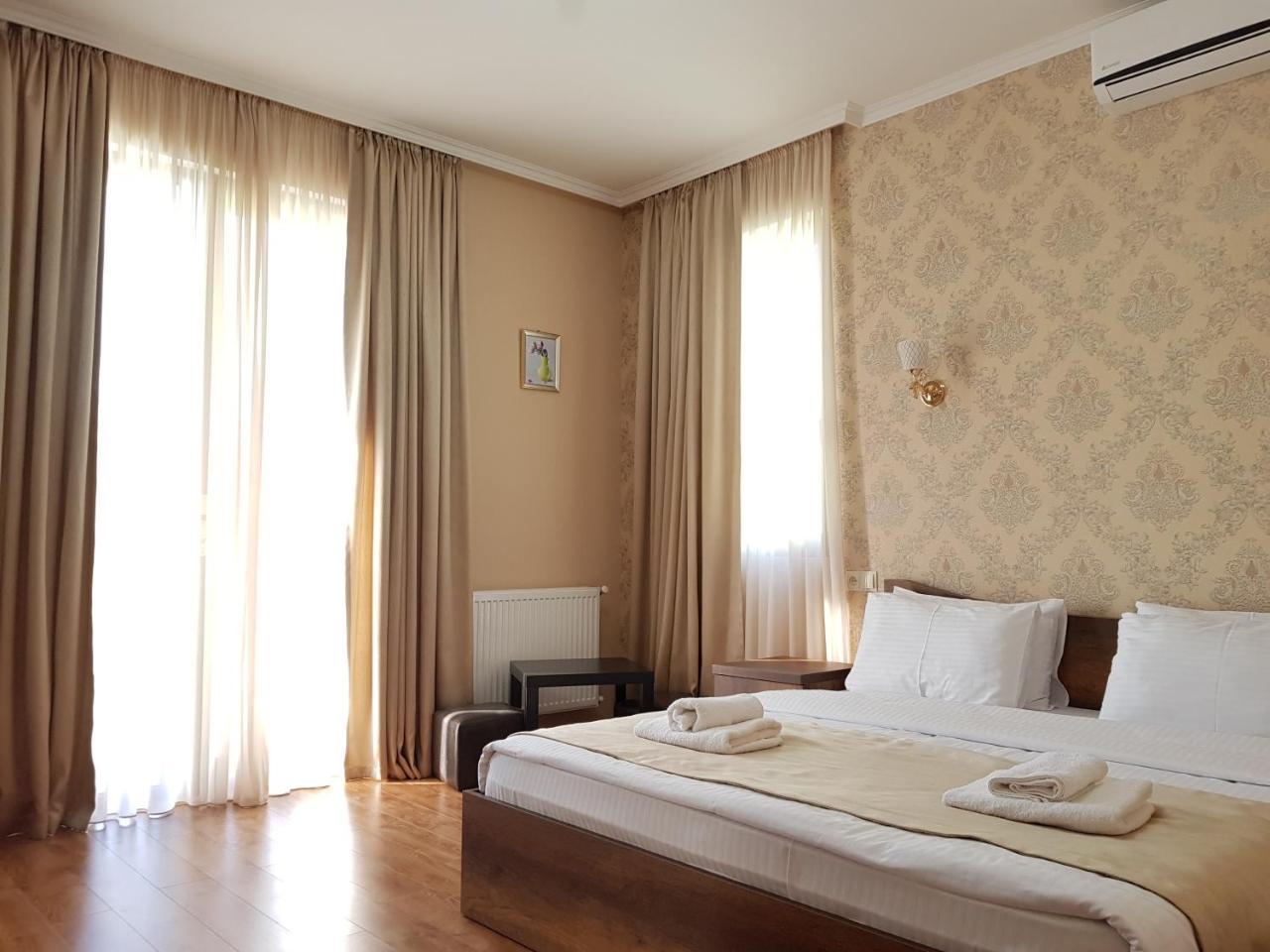 Gold Line Hotel 第比利斯 外观 照片